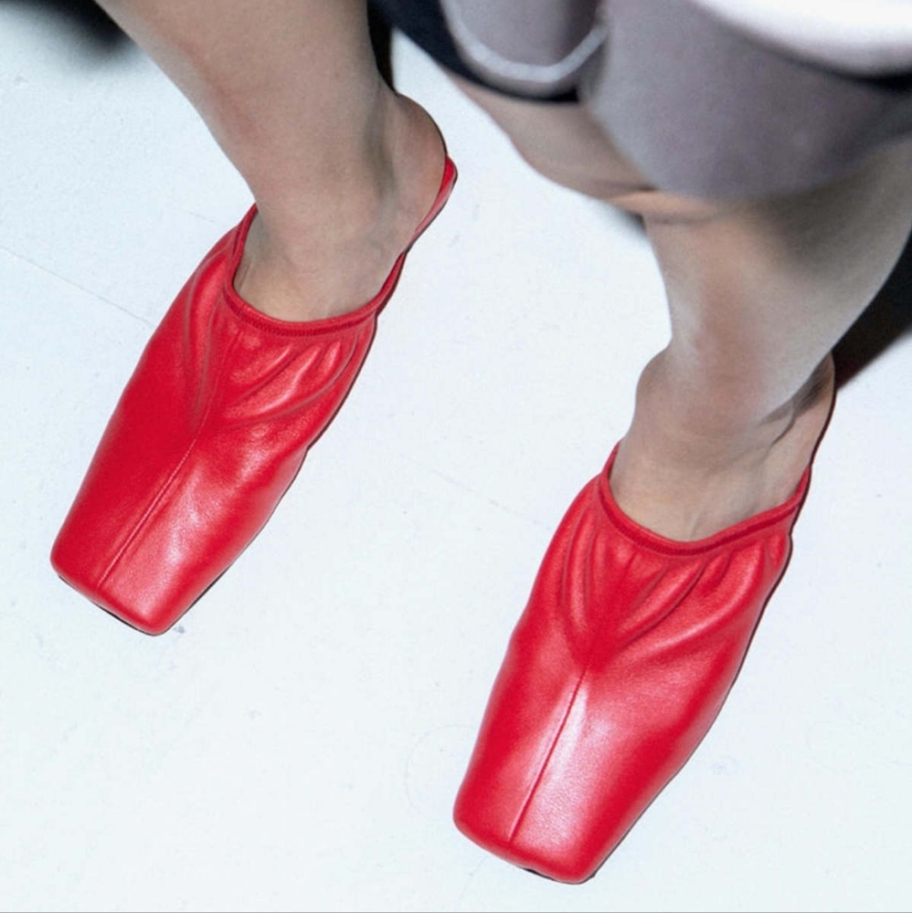 Dubie Red Leather Slip-On Mule Flats - Picture 5 of 13